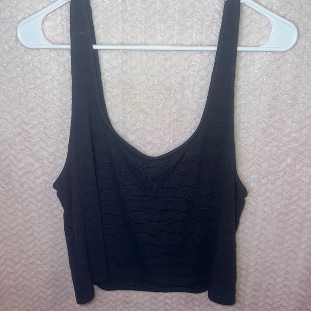 dark grey American Eagle tank top
